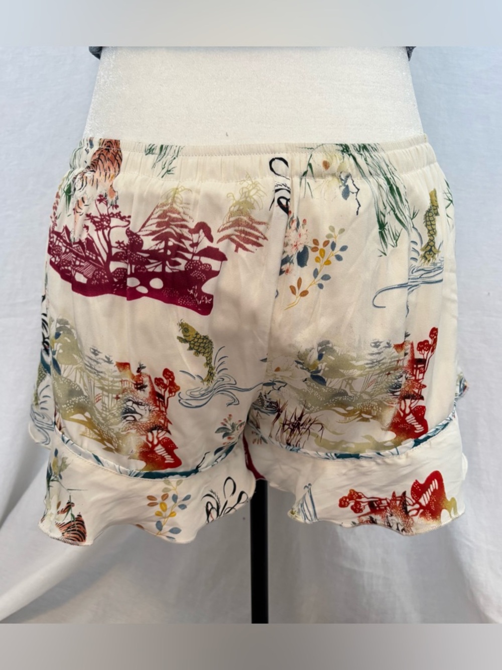 Ivory Floral & Tiger Print Ruffle-Hem Skort - Picture 2 of 11
